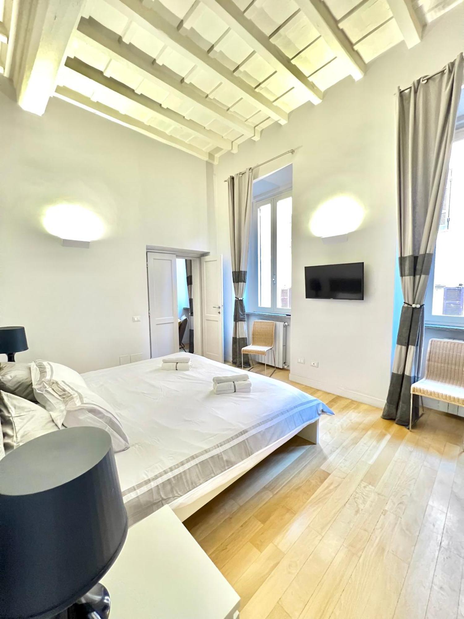 Apartament * Esclusivo & Moderno Roma Centro Campo De Fiori * Zewnętrze zdjęcie